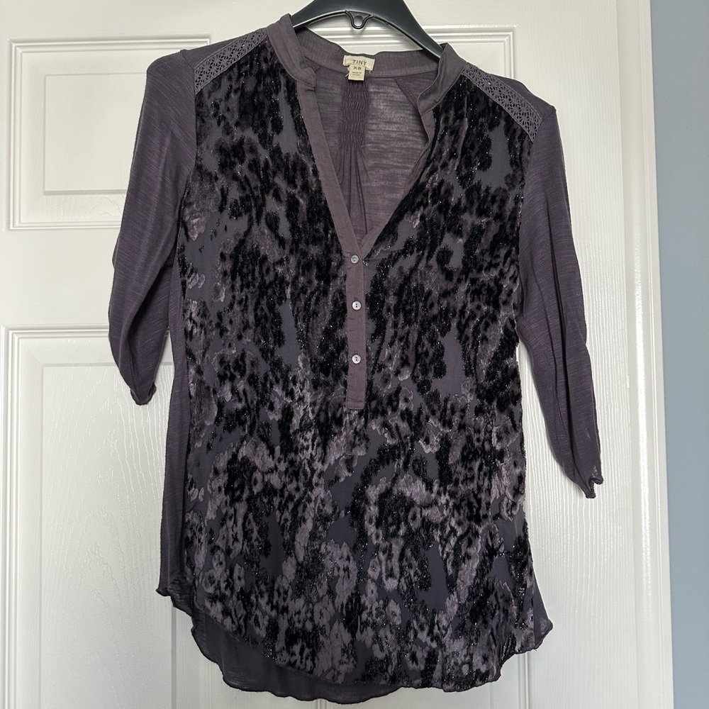 Anthropologie Top - Picture 2 of 10